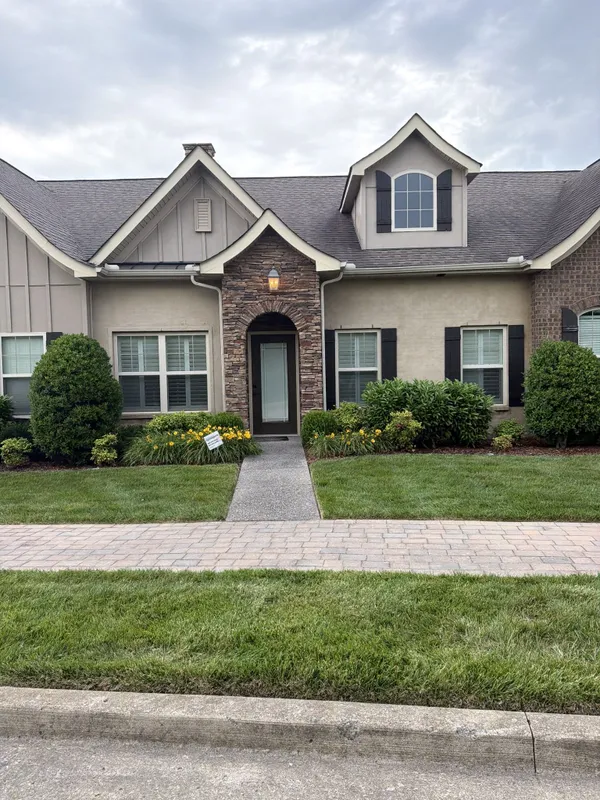 Property Slideshow image 1 of 1 | 116 bellingdon dr, Gallatin, TN, 37066