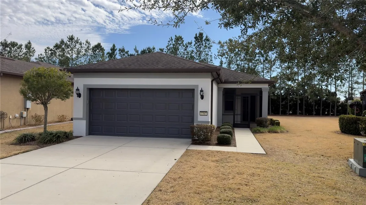 Property Slideshow image 1 of 28 | 7707 sw 94th cir, Ocala, FL, 34481