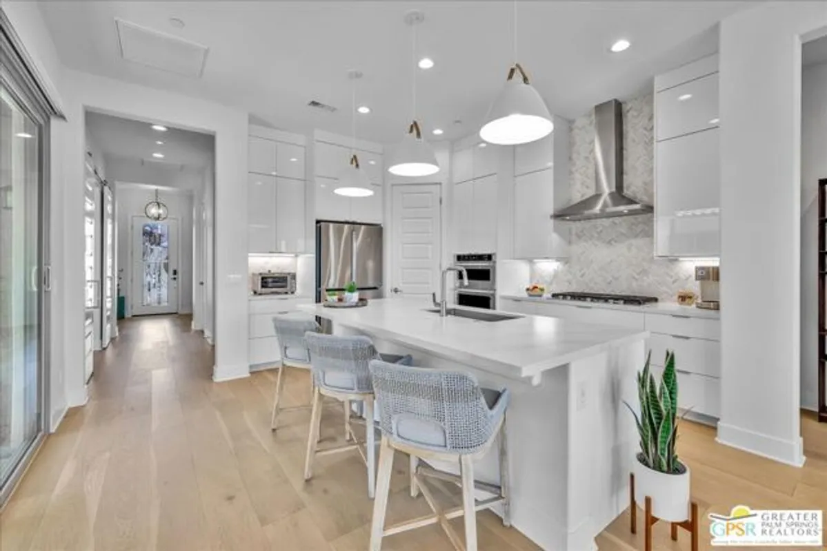 Property Slideshow image 1 of 37 | 94 claret, Rancho Mirage, CA, 92270