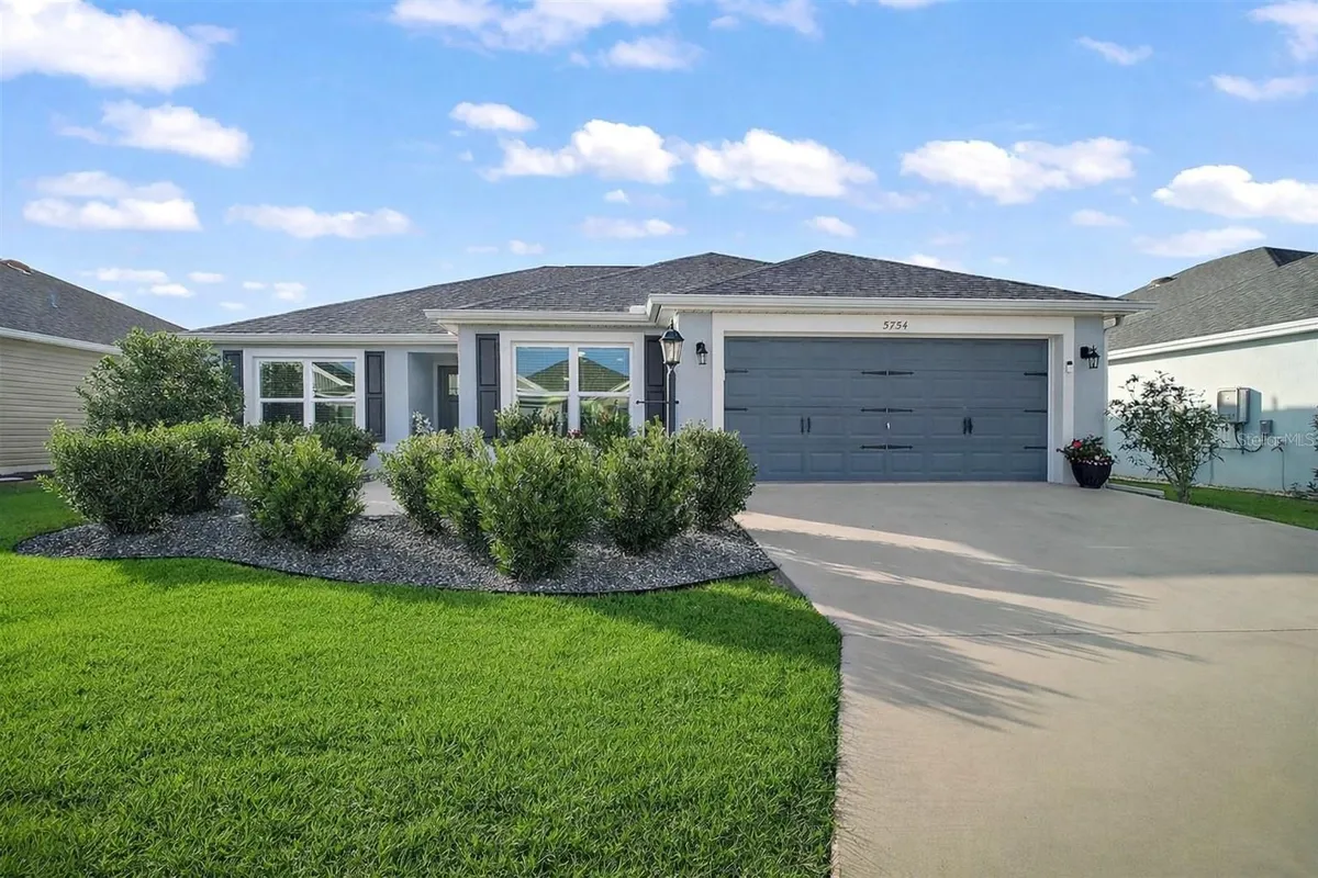 Property Slideshow image 1 of 43 | 5754 shealy ave, The Villages, FL, 32163