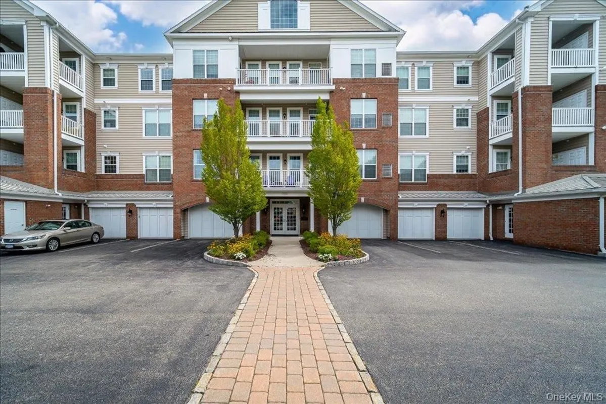 Property Slideshow image 1 of 50 | 732 regency dr, Fishkill, NY, 12524