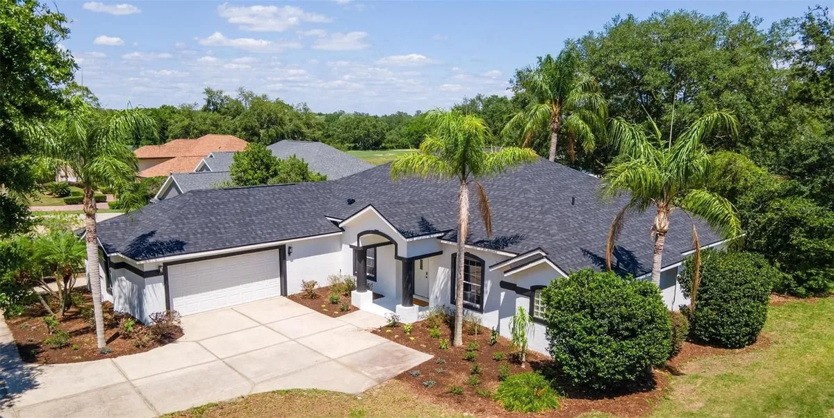Property Slideshow image 1 of 43 | 39634 harbor hills blvd blvd, Lady Lake, FL, 32159