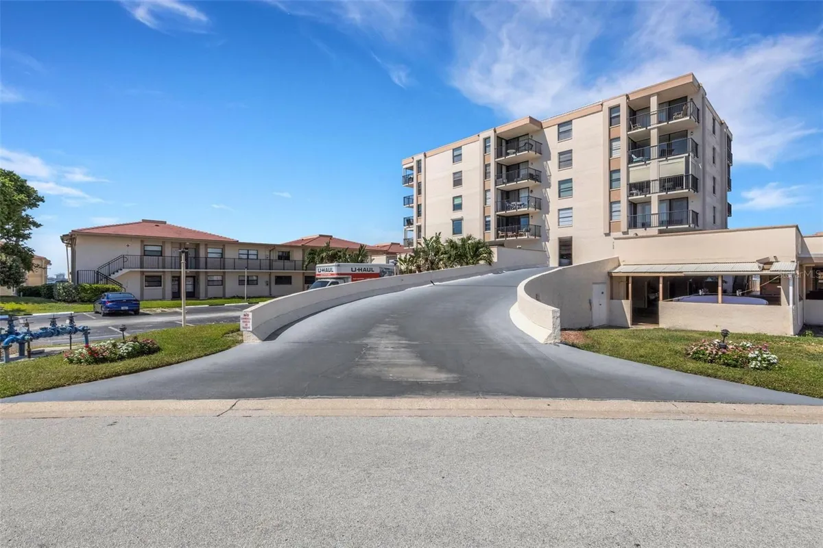 Property Slideshow image 1 of 42 | 6145 sun blvd apt 506, St Petersburg, FL, 33715