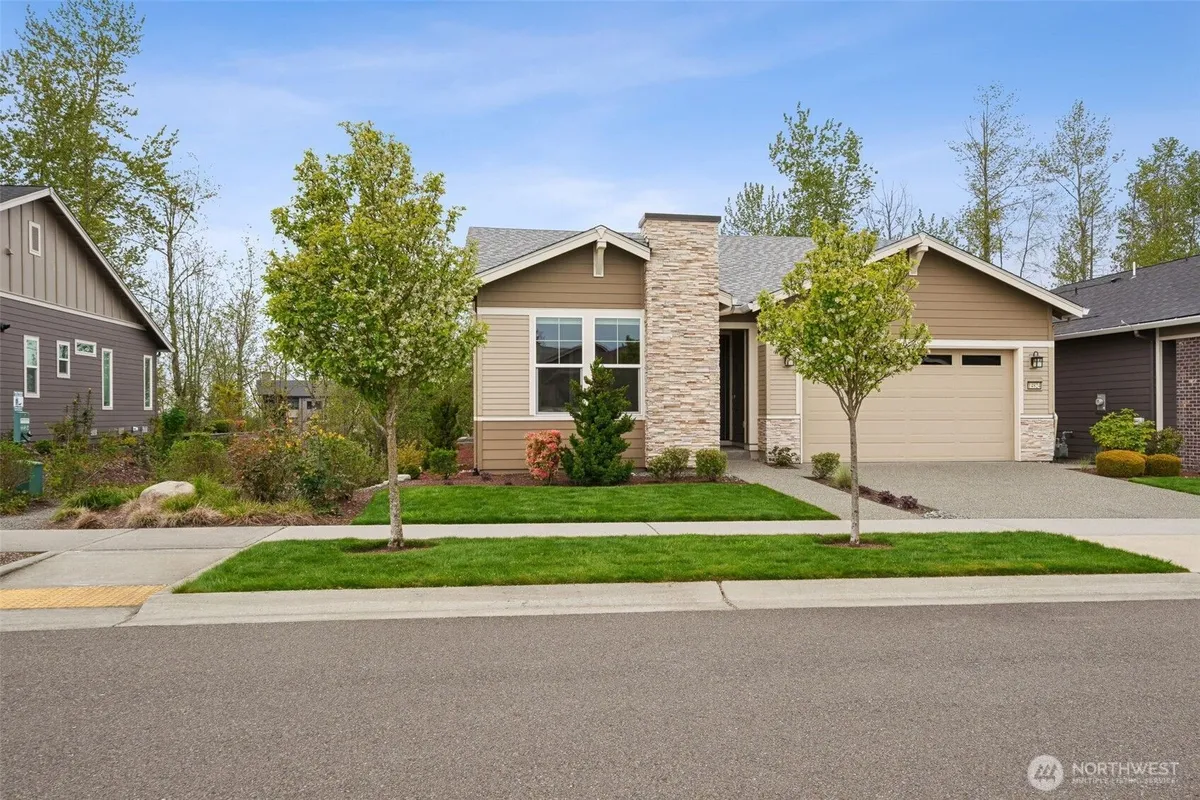 Property Slideshow image 1 of 40 | 14824 179th ave, Bonney Lake, WA, 98391