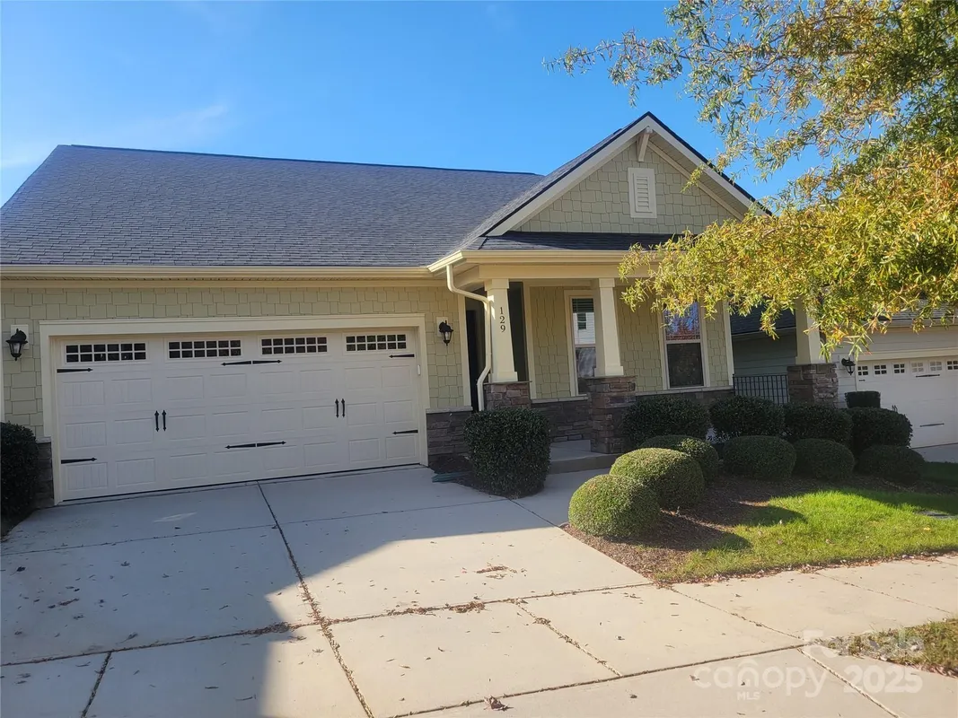 Property Slideshow image 1 of 47 | 129 johnson manor st, Mooresville, NC, 28115