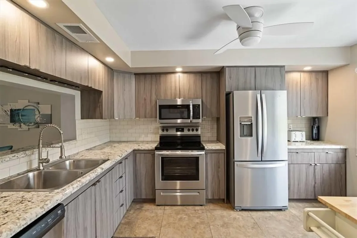 Property Slideshow image 1 of 40 | 2301 lucaya ln # 04, Coconut Creek, FL, 33066