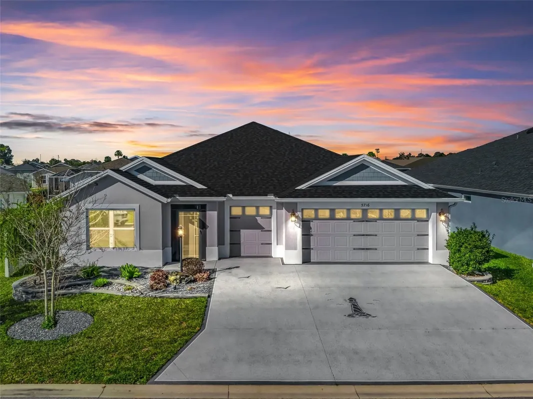 Property Slideshow image 1 of 61 | 5716 melvin dr, The Villages, FL, 32163