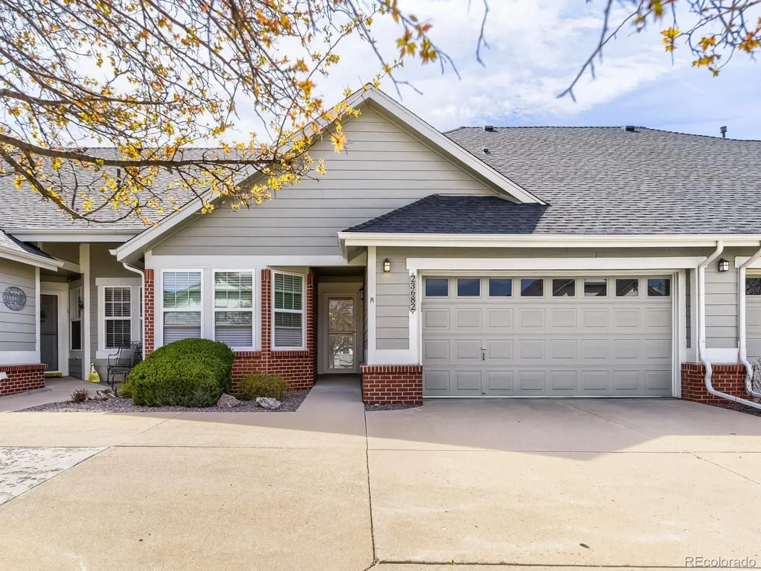 Property Slideshow image 1 of 20 | 23682 e links pl, Aurora, CO, 80016