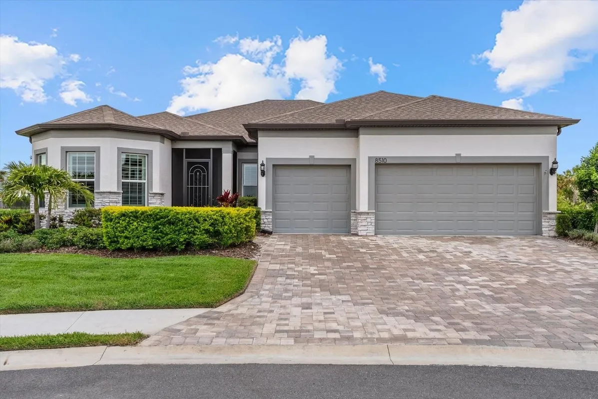 Property Slideshow image 1 of 59 | 8510 coastal palms gln, Parrish, FL, 34219