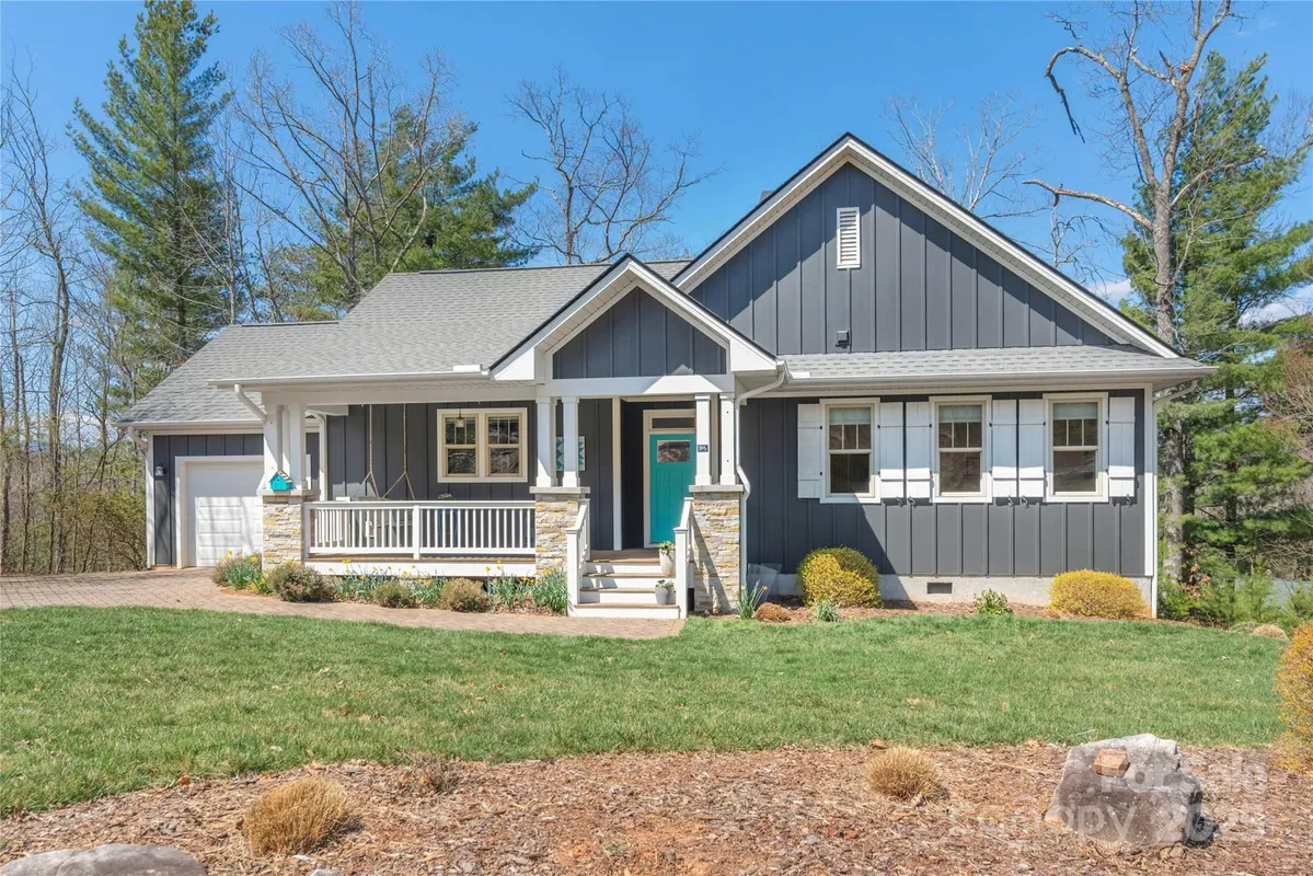 Property Slideshow image 1 of 41 | 95 greenwells glory dr, Biltmore Lake, NC, 28715