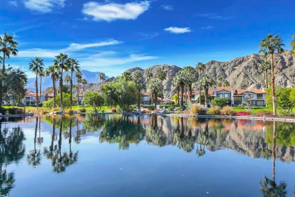 Property Slideshow image 1 of 41 | 55327 tanglewood, La Quinta, CA, 92253
