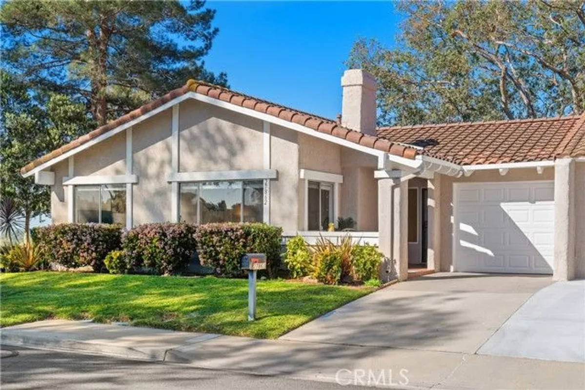 Property Slideshow image 1 of 41 | 27862 via silva, Mission Viejo, CA, 92692