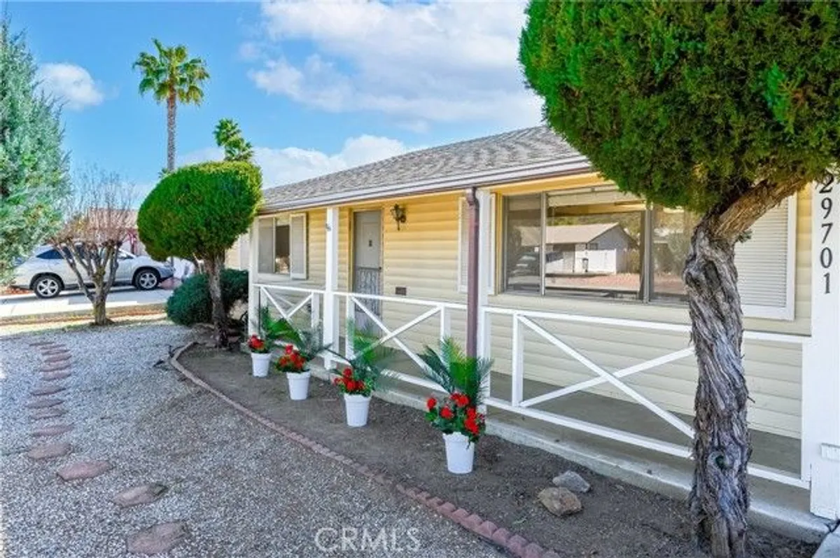Property Slideshow image 1 of 30 | 29701 thornhill dr, Menifee, CA, 92586