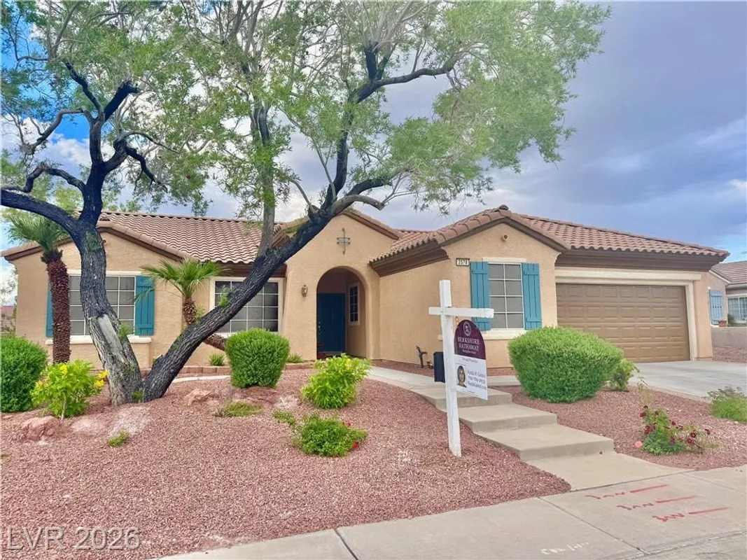 Property Slideshow image 1 of 50 | 2578 grandville ave, Henderson, NV, 89052