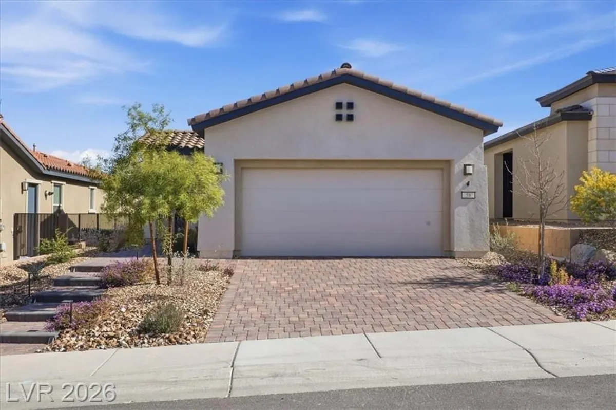 Property Slideshow image 1 of 68 | 58 lake bluff ct, Henderson, NV, 89011