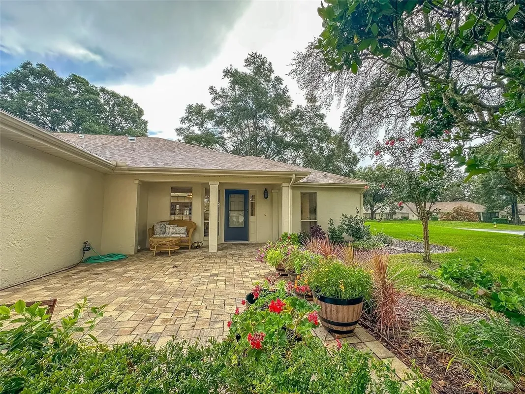 Property Slideshow image 1 of 36 | 5941 w dedham trl, Crystal River, FL, 34429