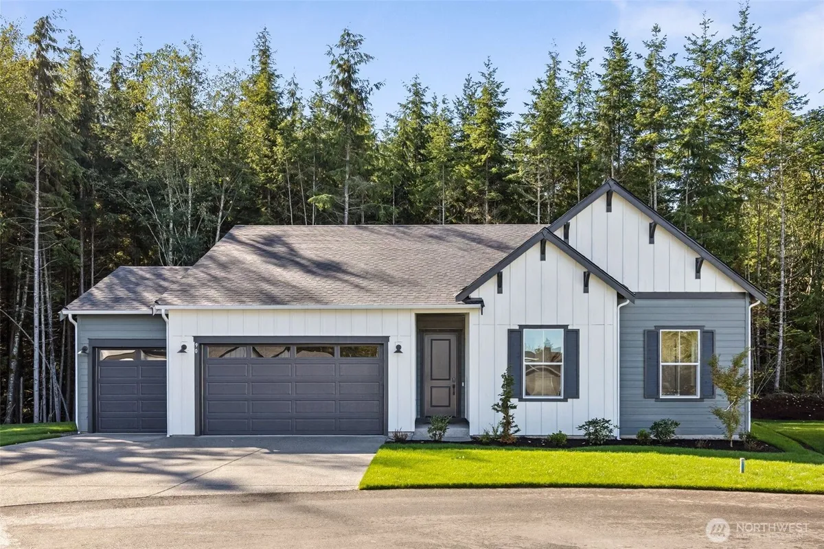 Property Slideshow image 1 of 14 | 90 mccartney peak # 70, Port Ludlow, WA, 98365