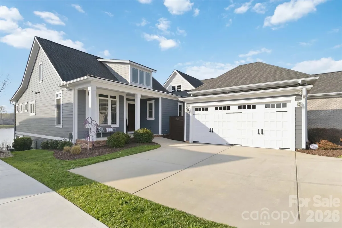 Property Slideshow image 1 of 48 | 130 sisters cove ct, Mooresville, NC, 28117