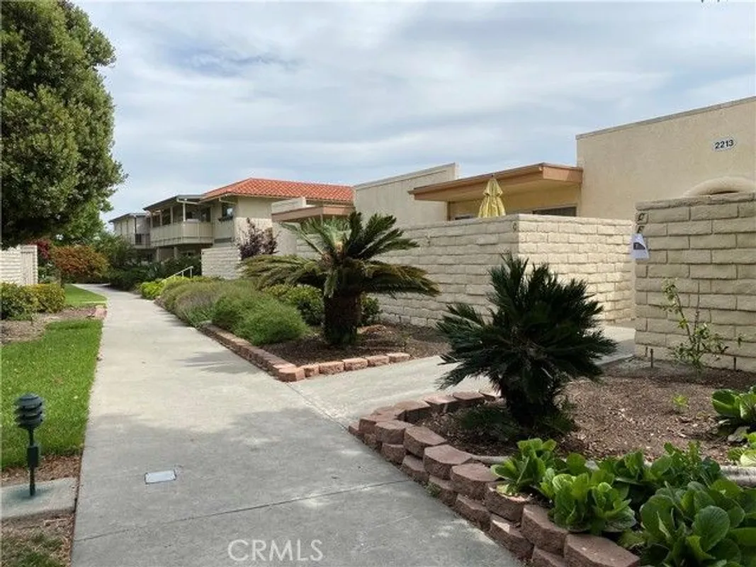 Property Slideshow image 1 of 14 | 2213 via mariposa e b, Laguna Woods, CA, 92637