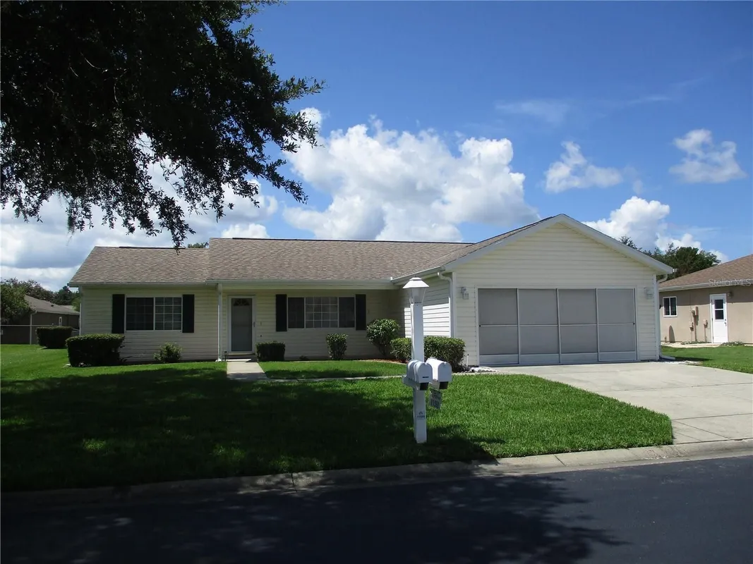 Property Slideshow image 1 of 73 | 11588 sw 139th pl, Dunnellon, FL, 34432