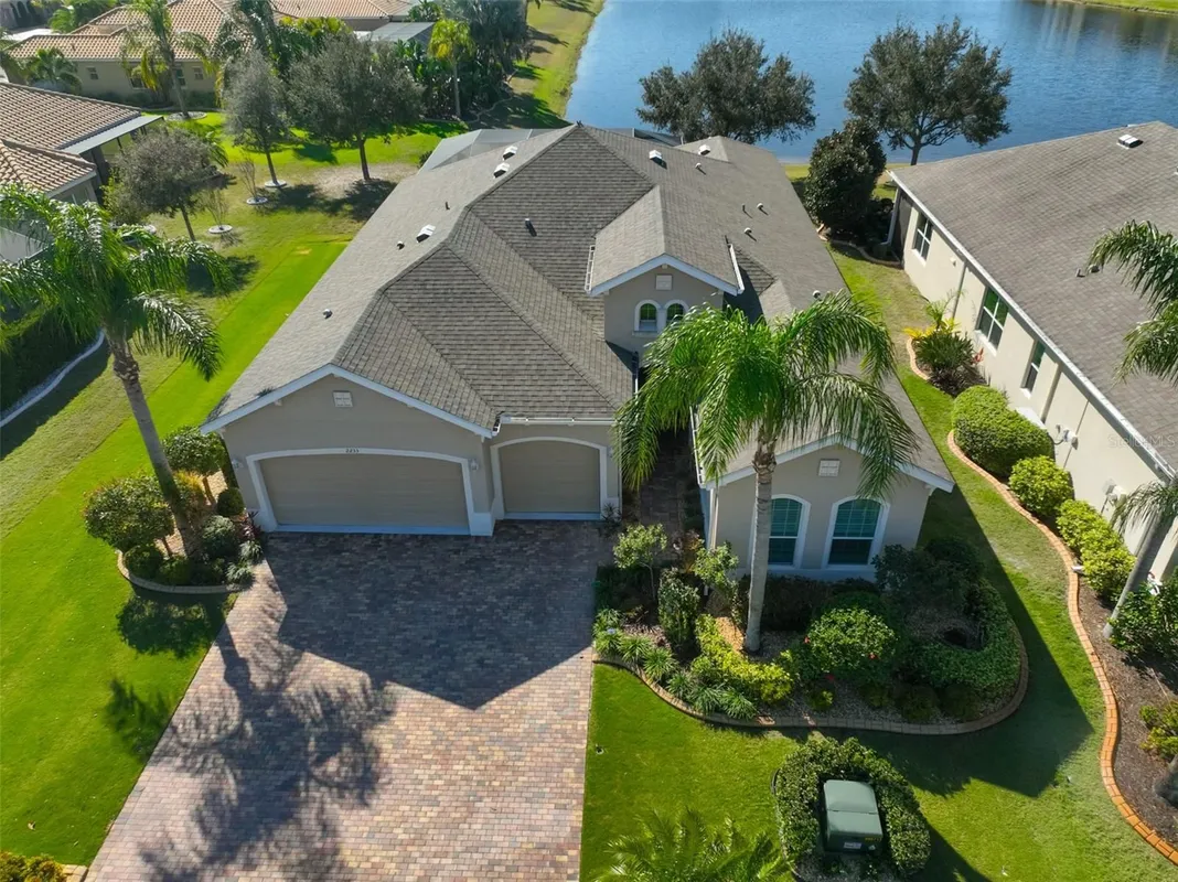 Property Slideshow image 1 of 53 | 2233 s pebble beach blvd, Sun City Center, FL, 33573
