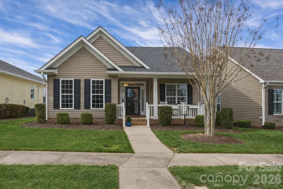 Property Slideshow image 1 of 17 | 11723 meetinghouse dr, Cornelius, NC, 28031