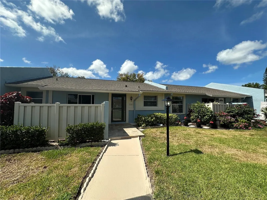 Property Slideshow image 1 of 21 | 3705 34th ave dr, Bradenton, FL, 34205