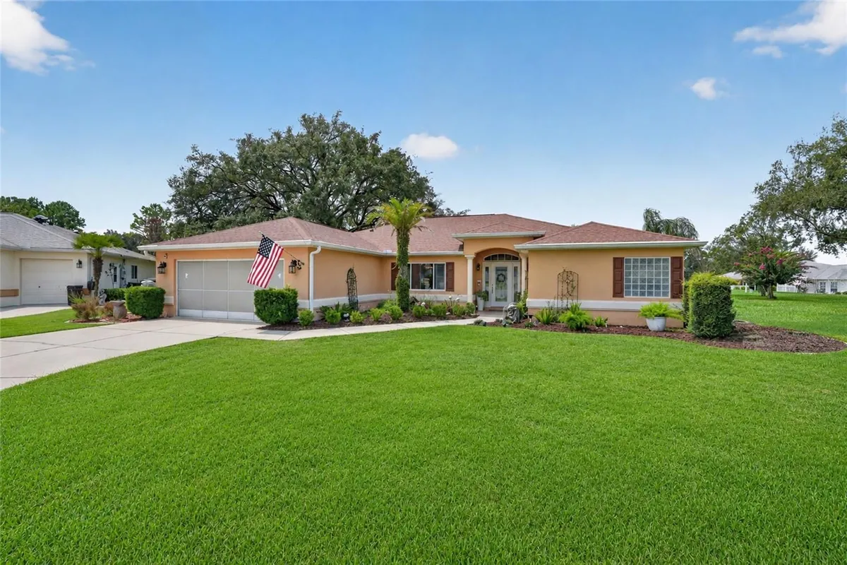 Property Slideshow image 1 of 93 | 13857 del webb blvd, Summerfield, FL, 34491