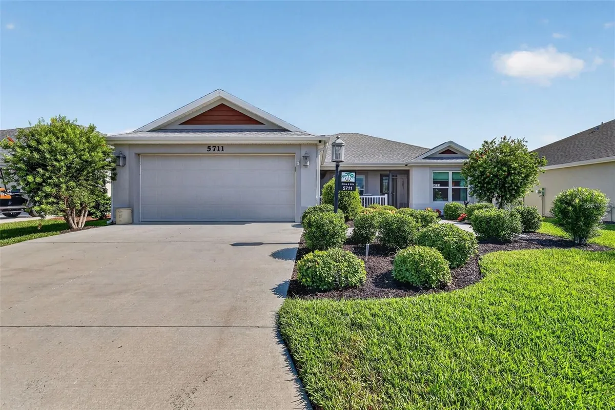 Property Slideshow image 1 of 38 | 5711 henry loop, The Villages, FL, 32163