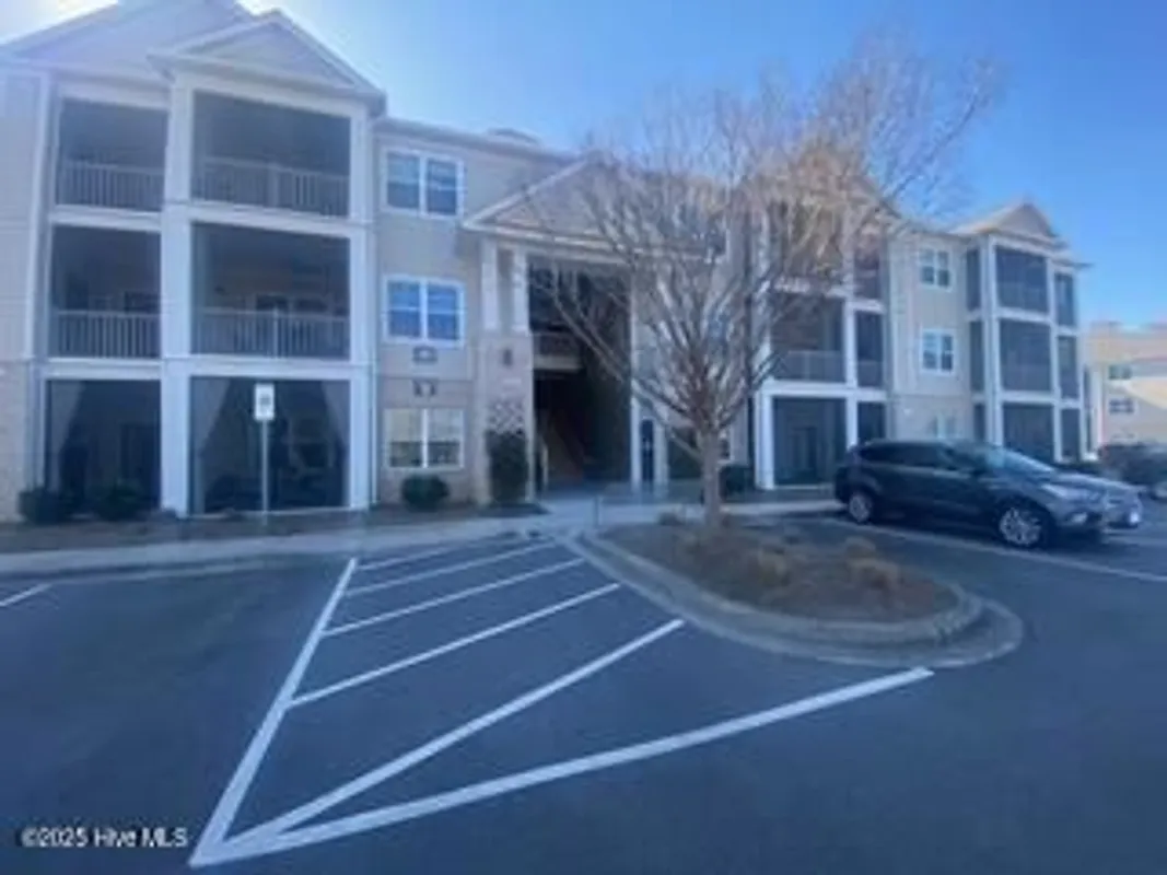 Property Slideshow image 1 of 18 | 395 s crow creek dr 1610, Calabash, NC, 28467