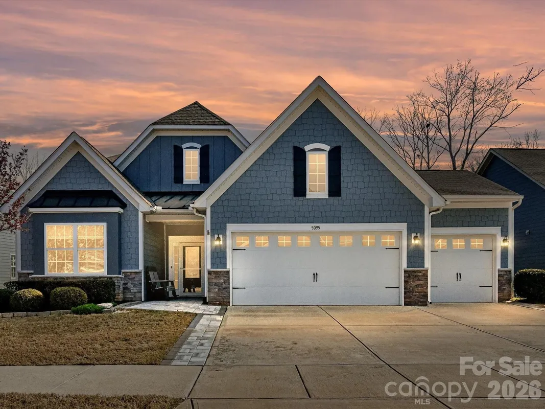 Property Slideshow image 1 of 48 | 5095 samoa ridge dr, Lancaster, SC, 29720