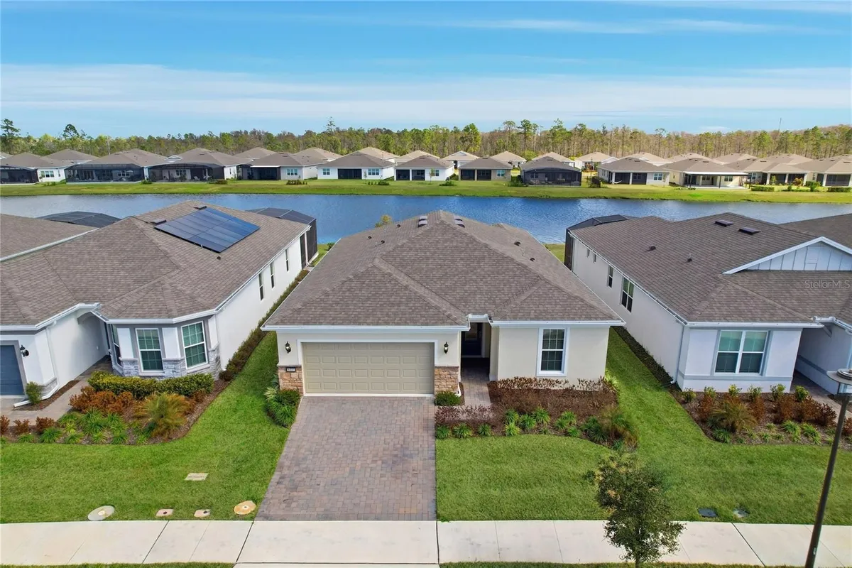 Property Slideshow image 1 of 73 | 6403 shimmering shores ln, Saint Cloud, FL, 34771