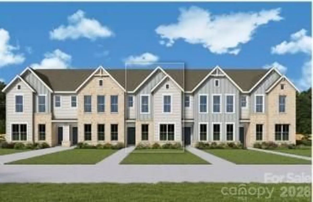 Property Slideshow image 1 of 1 | 13129 benessare ln, Matthews, NC, 28105