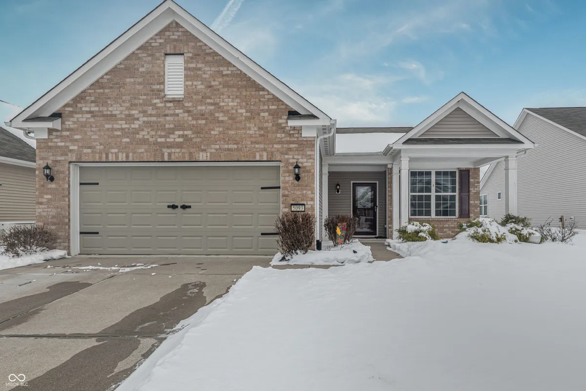 Property Slideshow image 1 of 55 | 5093 silverbell dr, Plainfield, IN, 46168