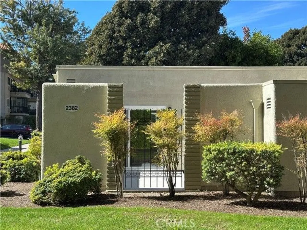 Property Slideshow image 1 of 64 | 2382 via mariposa d, Laguna Woods, CA, 92637