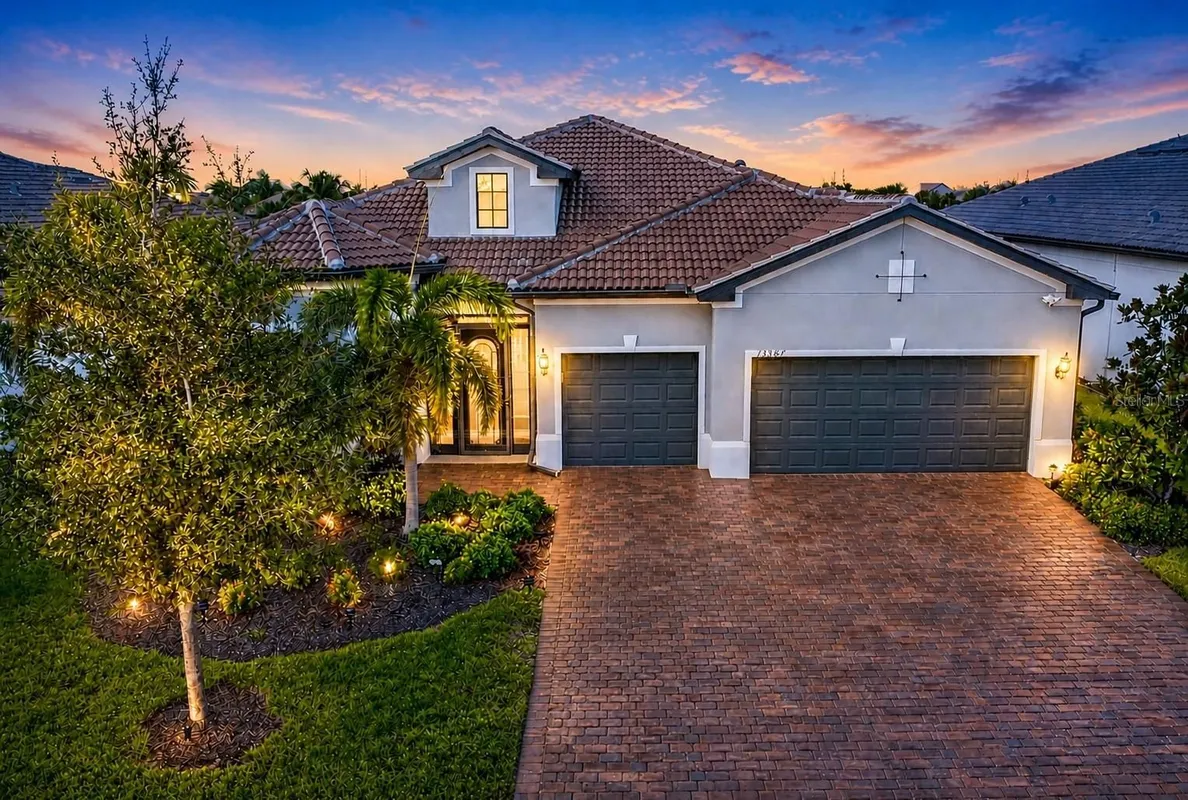 Property Slideshow image 1 of 95 | 13387 pelto st, Venice, FL, 34293