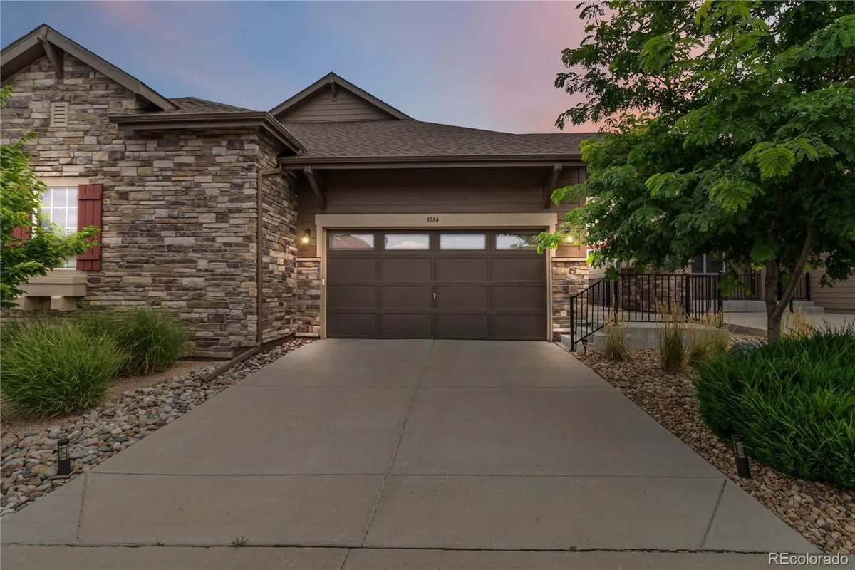 Property Slideshow image 1 of 45 | 3584 new haven cir, Castle Rock, CO, 80109