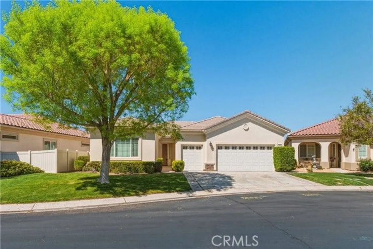 Property Slideshow image 1 of 42 | 19300 macklin st, Apple Valley, CA, 92308