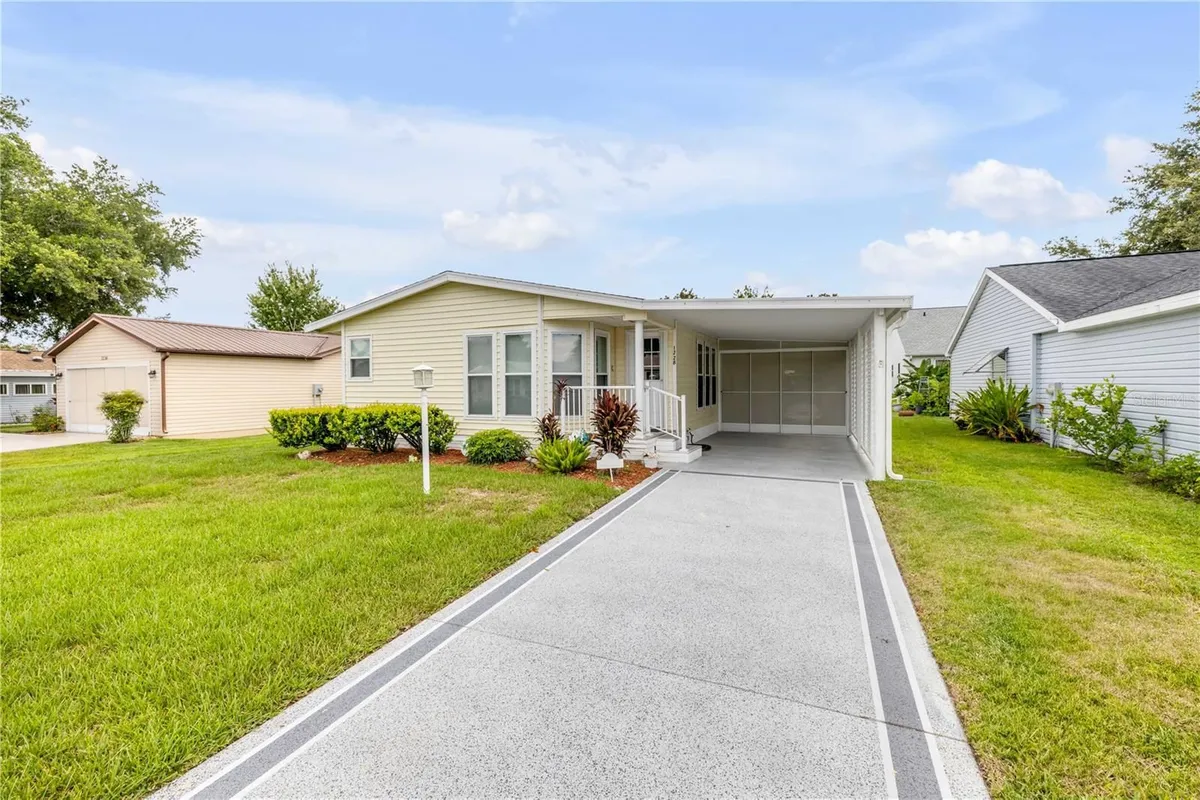 Property Slideshow image 1 of 43 | 1228 maria ct, The Villages, FL, 32159