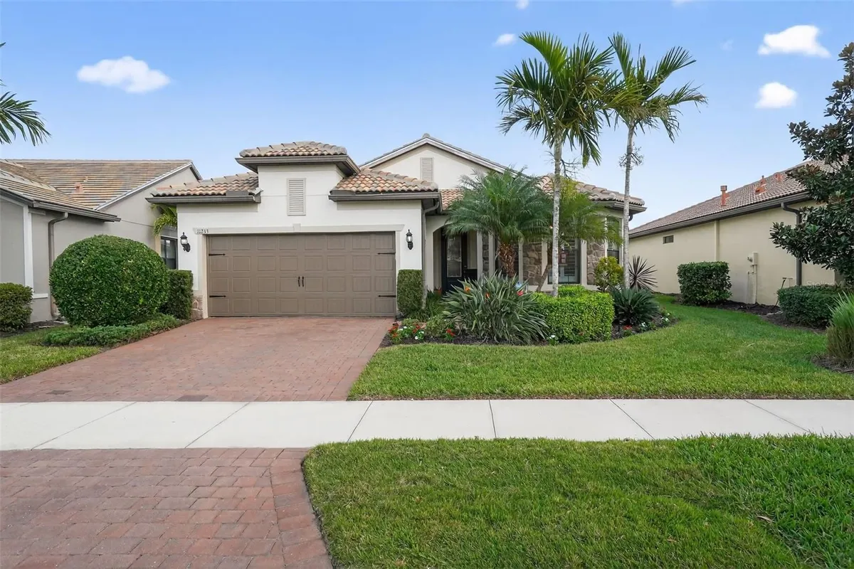 Property Slideshow image 1 of 36 | 11233 sandhill preserve dr, Sarasota, FL, 34238