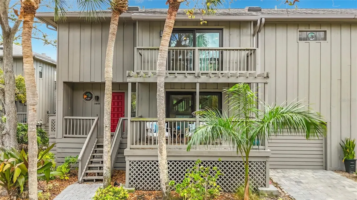 Property Slideshow image 1 of 34 | 1445 landings cir 69, Sarasota, FL, 34231