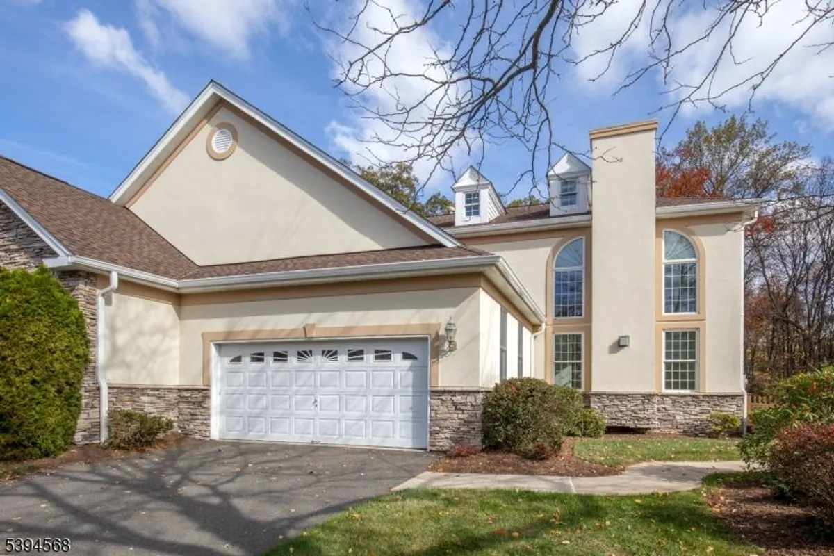 Property Slideshow image 1 of 27 | 5 young ct, Chester, NJ, 07930