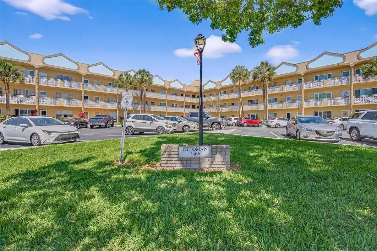 Property Slideshow image 1 of 66 | 2466 ecuadorian way 20, Clearwater, FL, 33763