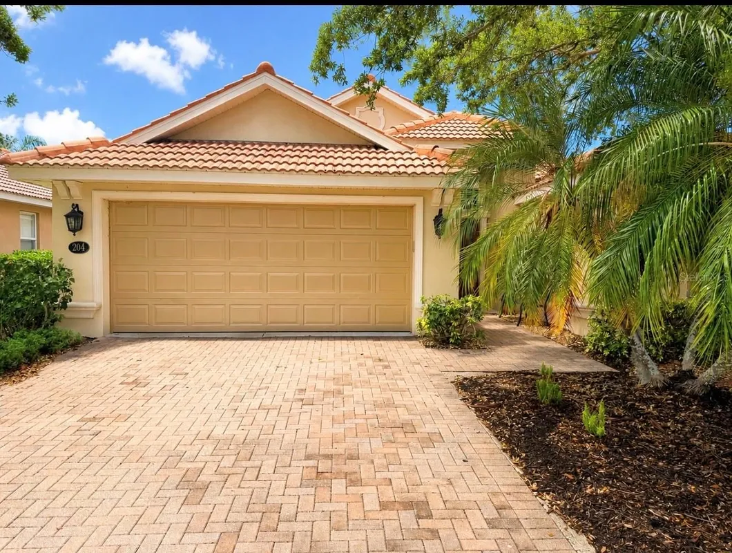 Property Slideshow image 1 of 7 | 204 river enclave ct, Bradenton, FL, 34212