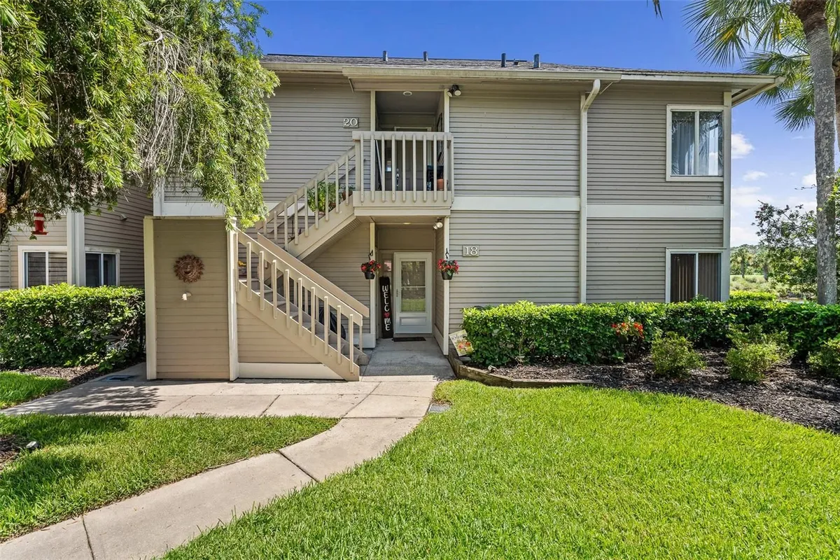 Property Slideshow image 1 of 65 | 18 magnolia dr b, Ormond Beach, FL, 32174