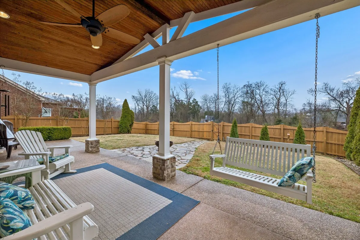 Property Slideshow image 1 of 36 | 312 meandering dr, Lebanon, TN, 37090