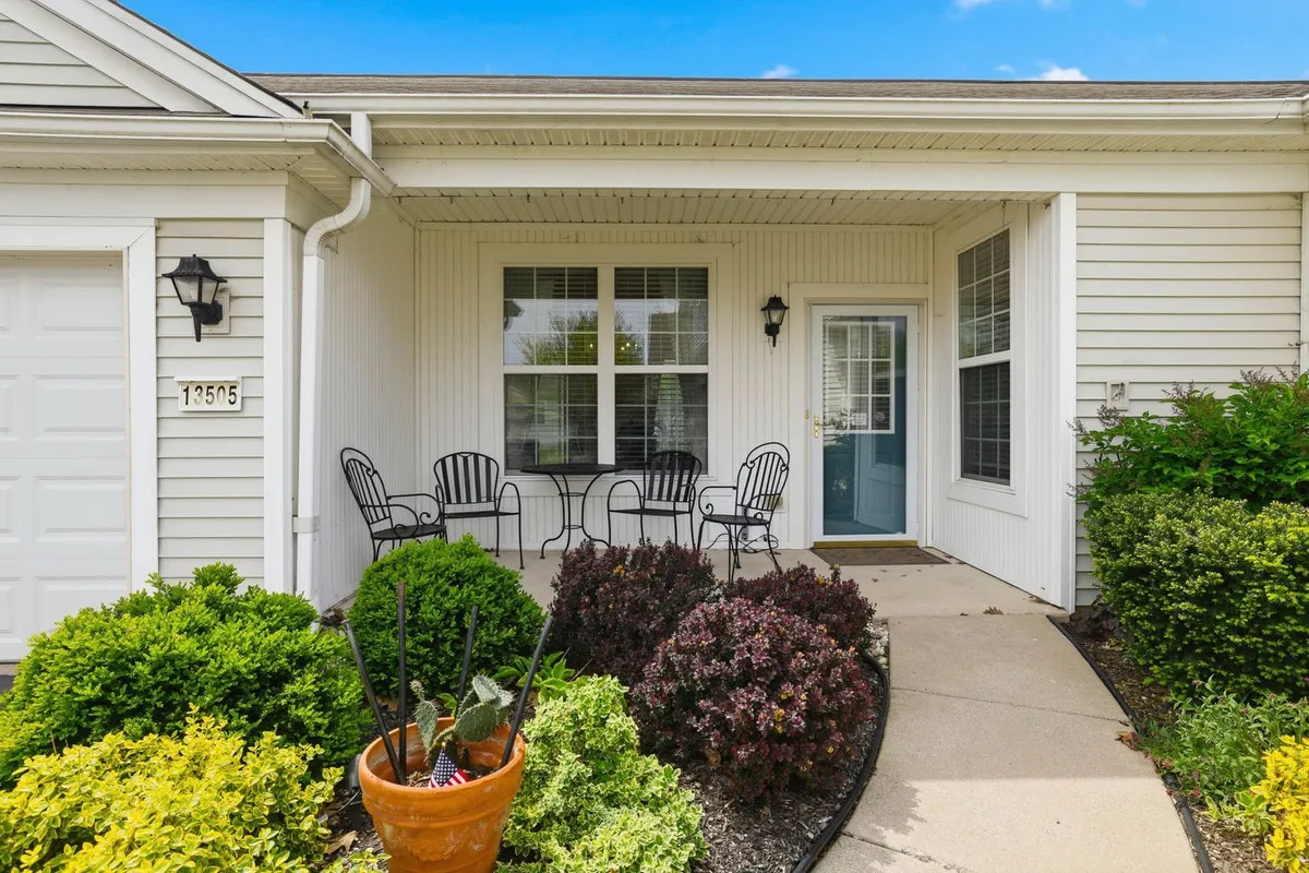 Property Slideshow image 1 of 1 | 13505 delaney rd, Huntley, IL, 60142