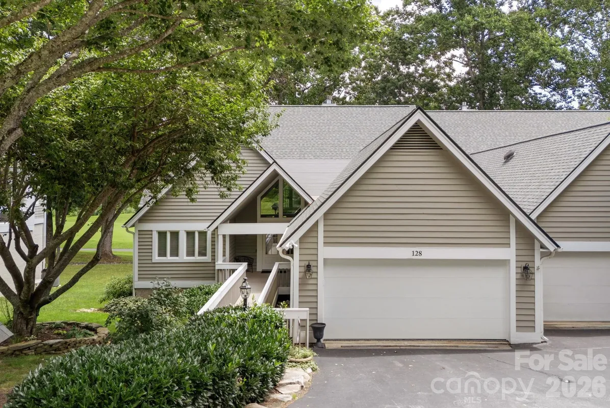 Property Slideshow image 1 of 38 | 128 overlook dr, Flat Rock, NC, 28731