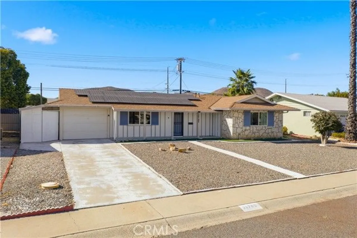 Property Slideshow image 1 of 35 | 28785 amersfoot way, Menifee, CA, 92586
