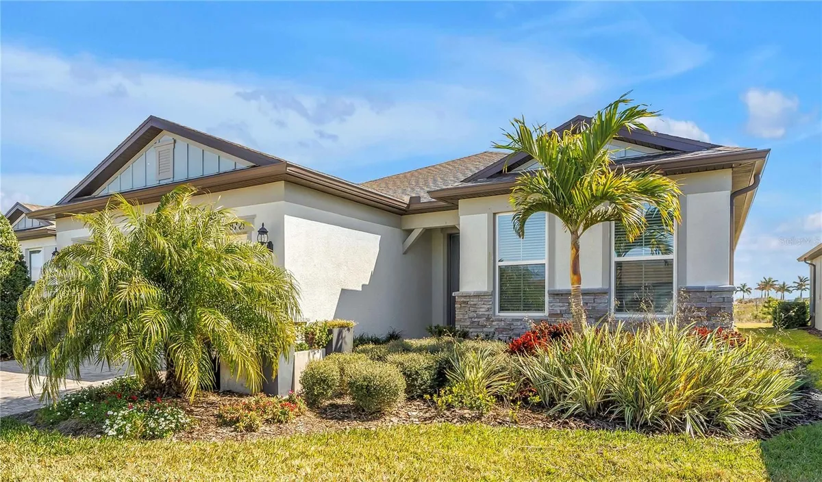 Property Slideshow image 1 of 40 | 8721 ocean tides cv, Parrish, FL, 34219